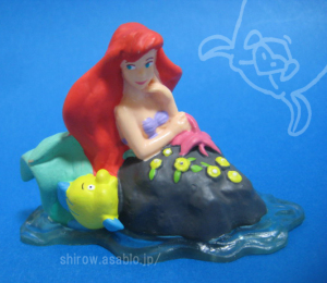 PVC Figurine/LITTLE MERMAID Ariel and Flounder （1989）by apllause
