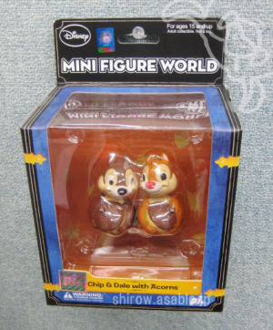 Disney MINI FIGURE WORLD / Chip & Dale with Acorns / by PLAY IMAGINATIVE