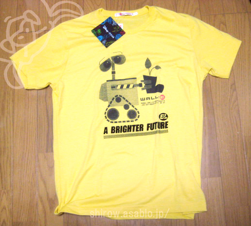 UNIQLO x PIXAR T-shirts / WALL•E 